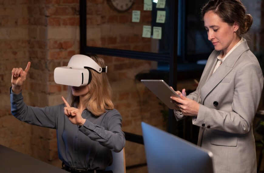 How Immersive Technologies Are Crafting the Future of Professional Training?